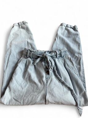 American Eagle Paperbag Waist Jeans XS Light Wash Tie Front Mom Jeans